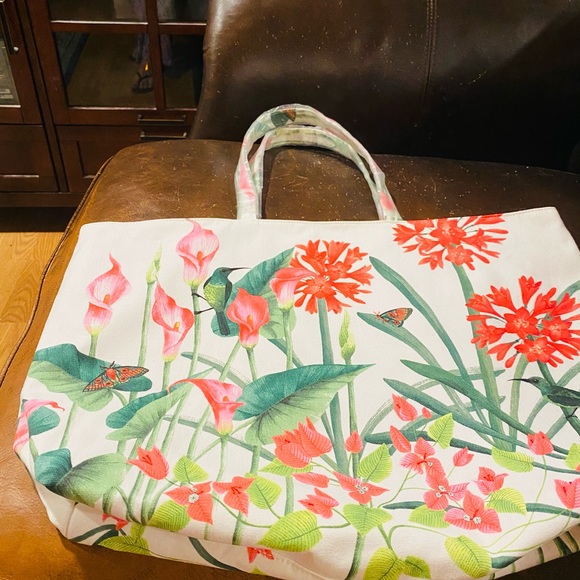 Estée Lauder Orange Flower & Butterfly 🦋 Tote - Picture 2 of 16